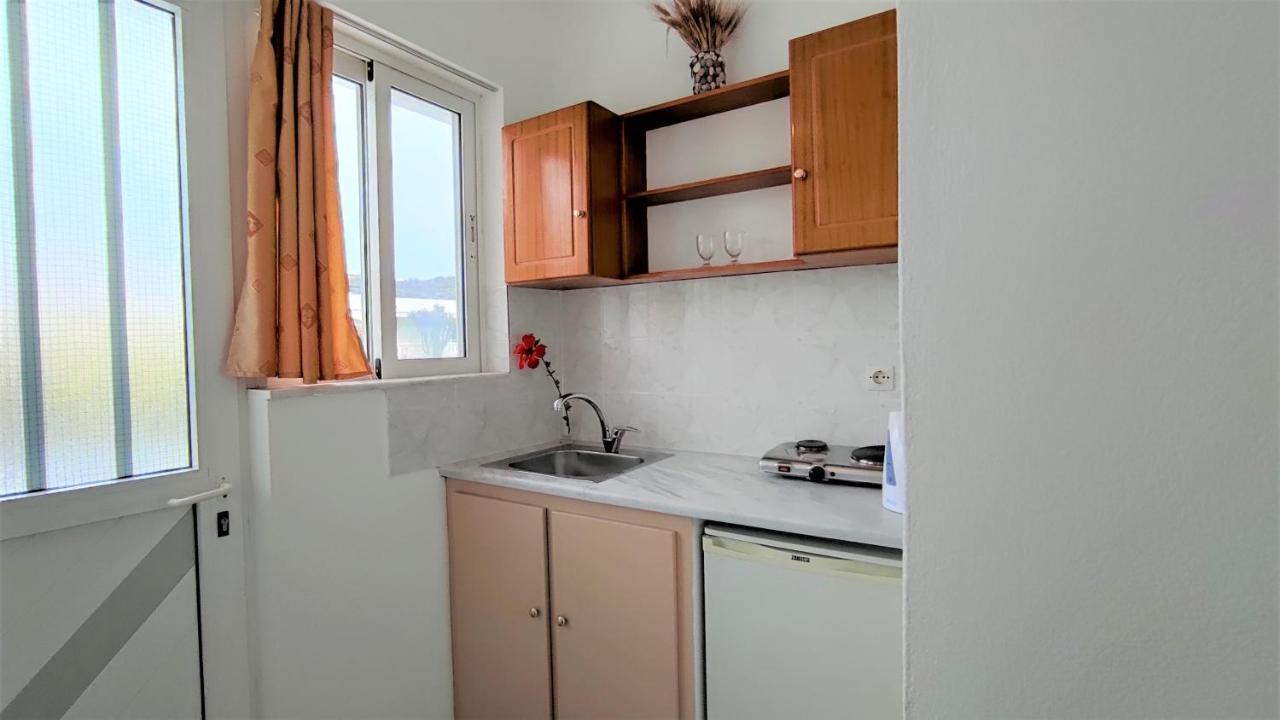 Mayflower 1 Apartment Kefalos  Ngoại thất bức ảnh